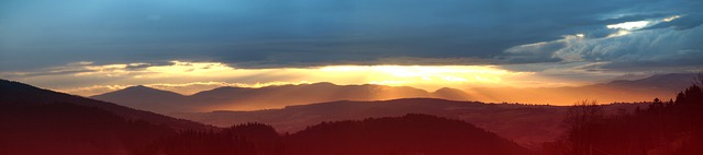 panoramatický východ slunce.jpg
